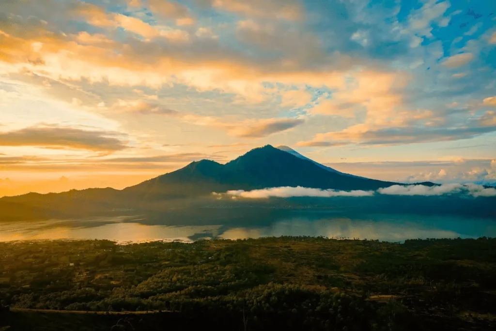 Mount Batur in The Morning as one of  the Best Trip in bali
